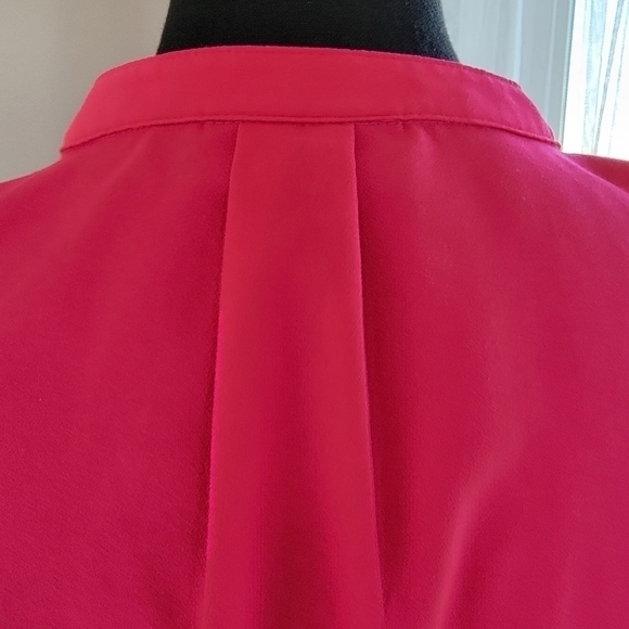 EUC Apt9 Hot Pink Sleeveless Buttonfront Blouse Size PM - Picture 4 of 9